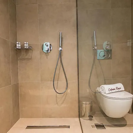 Rossa Boutique & Hotel